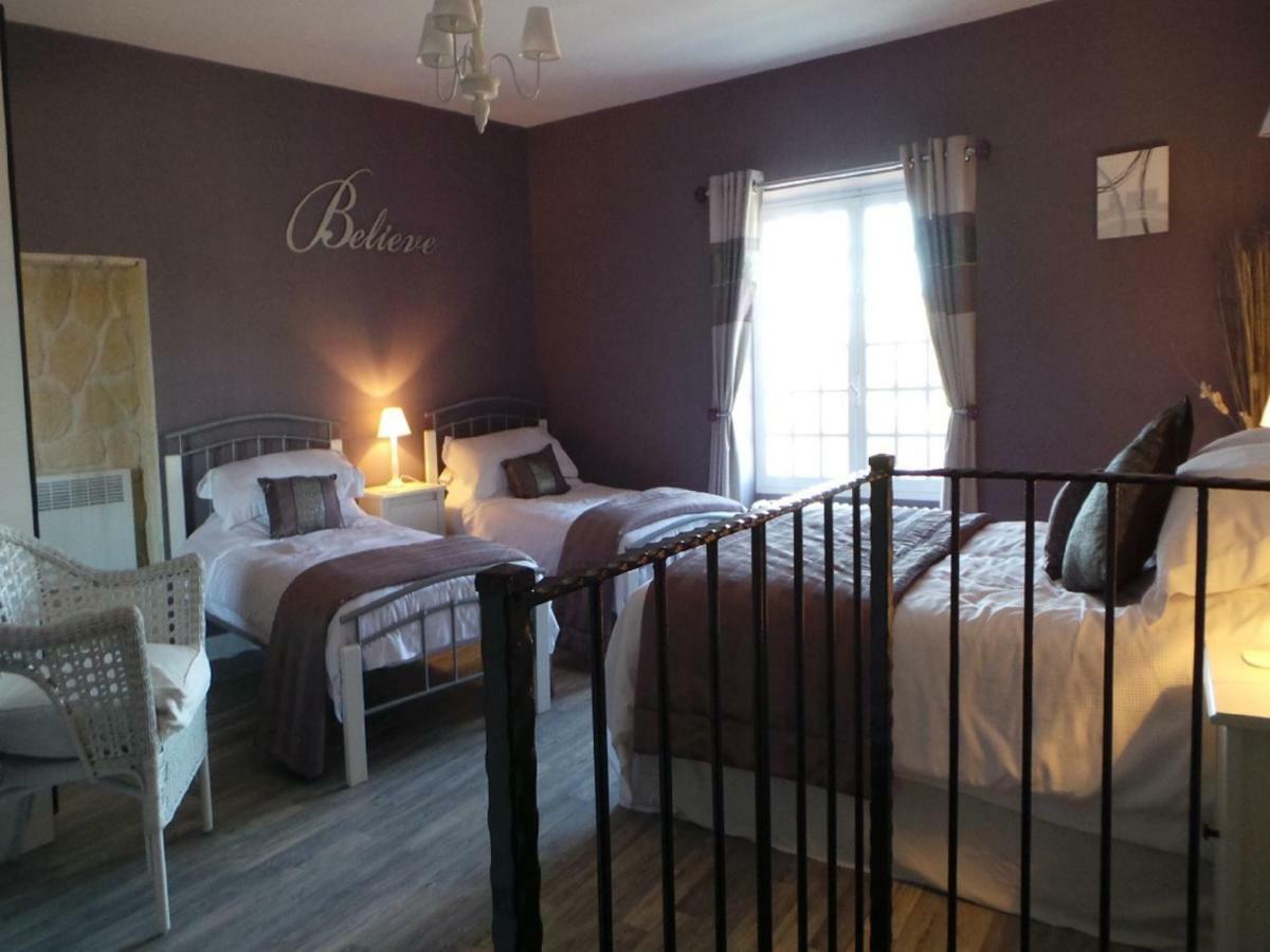Le Montaigne Bed & Breakfast Saint-Alvère Екстериор снимка